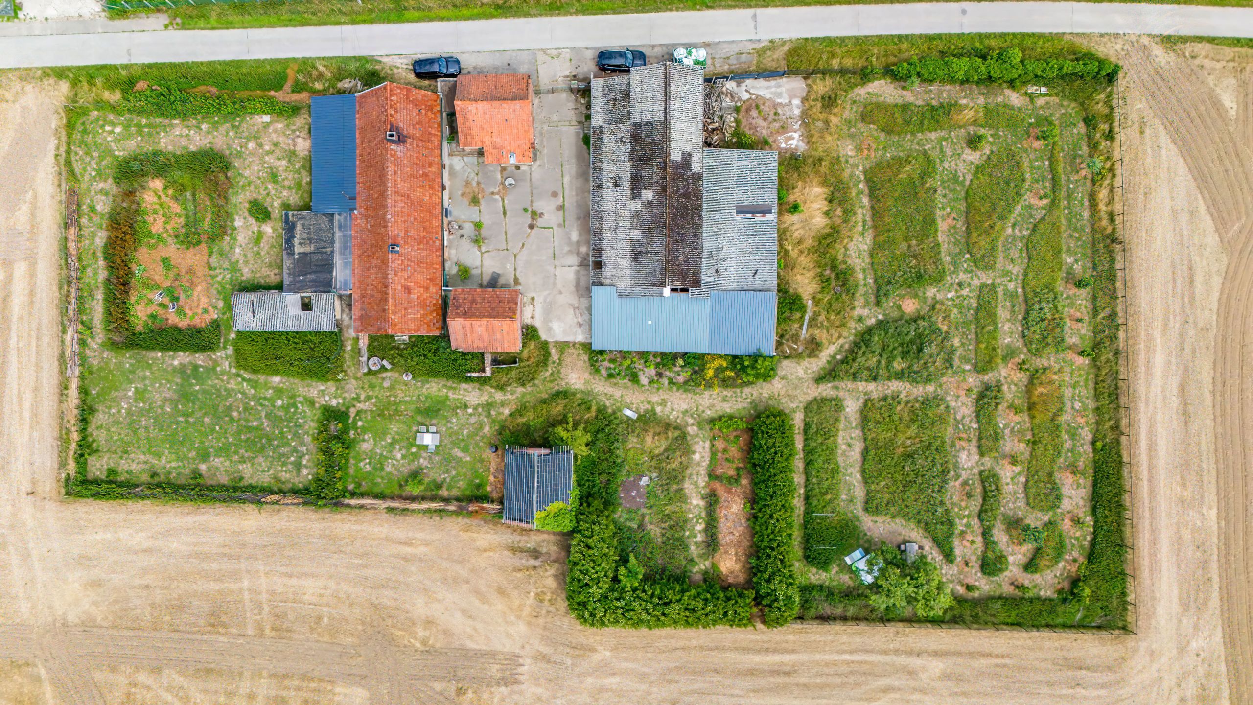 Te renoveren hoeve met schuur, loods en prachtige zichten foto 30