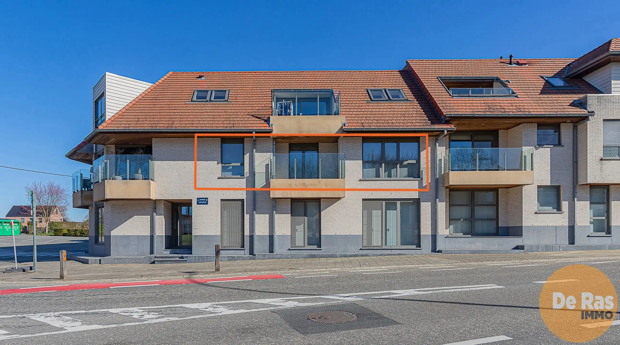 ERWETEGEM - Verzorgd 2-slaapkamerappartement met 2 terrassen foto {{pictureIndex}}