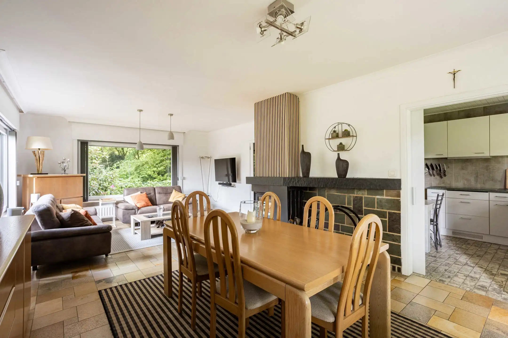 Te moderniseren bungalow met bos in Louise-Marie foto 11