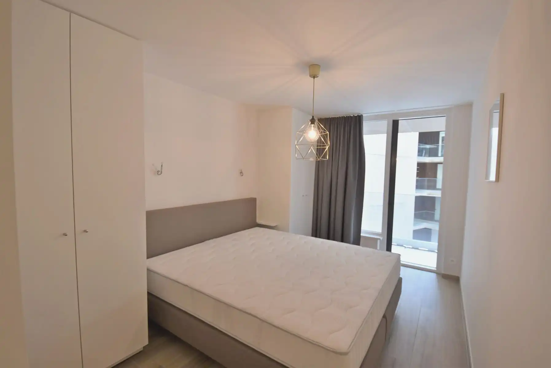 Appartement te huur foto 9