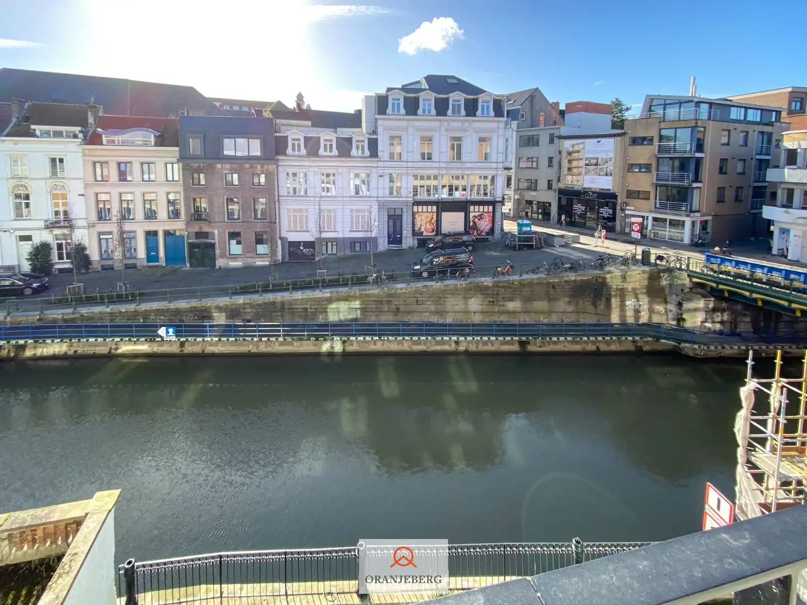 Prachtig ruime duplex in hartje Gent met zicht op water foto 13