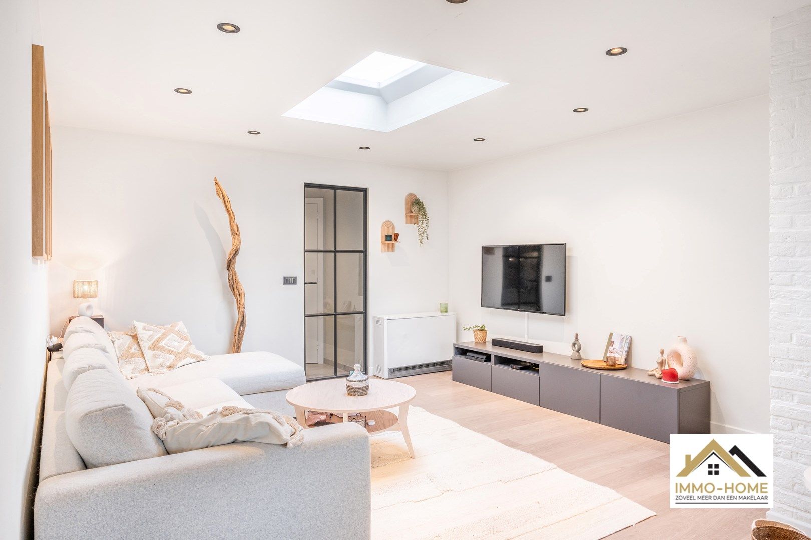 Prachtige gerenoveerde woning !!!! foto 7