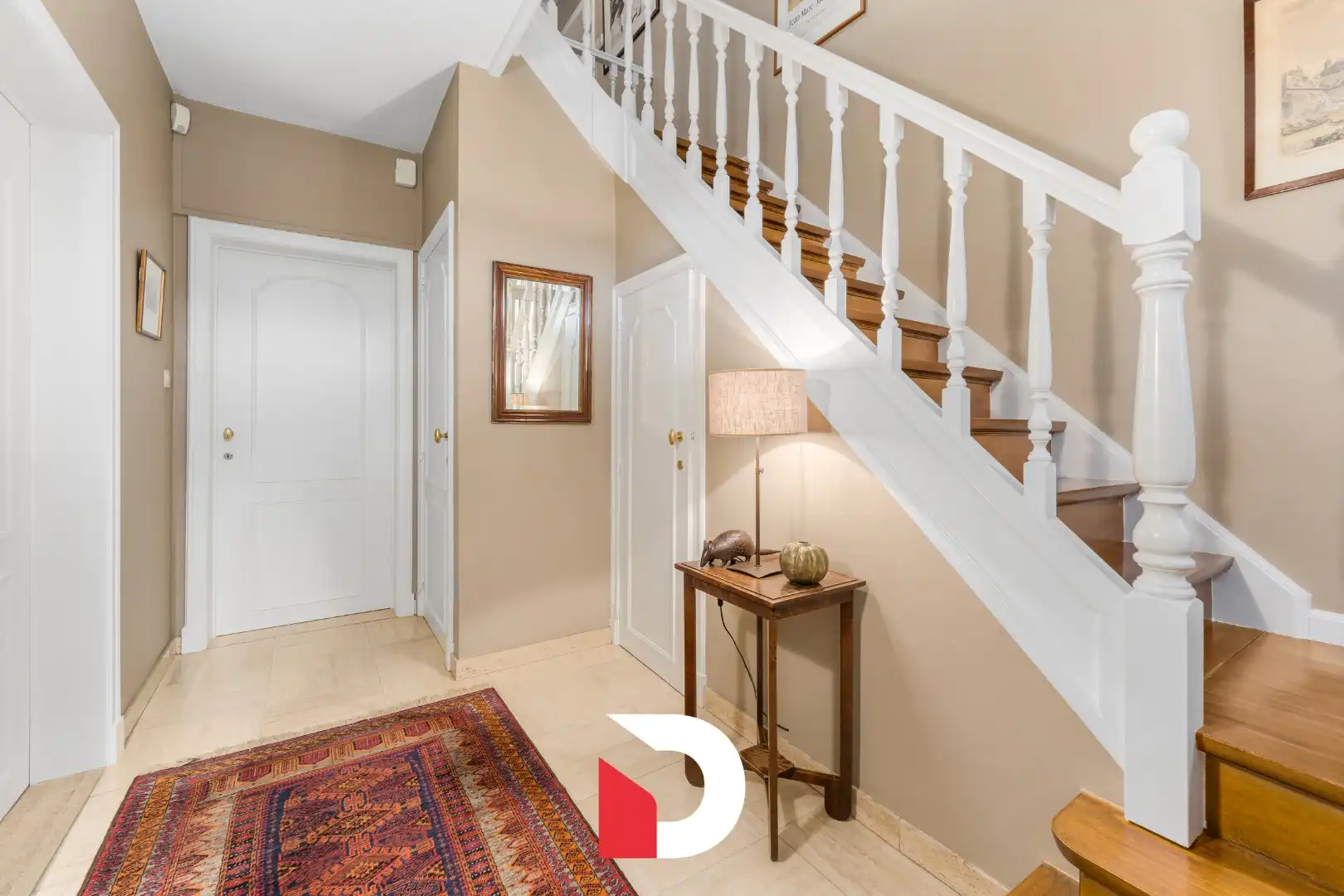 Statige halfopen woning op toplocatie te St-Kruis/Assebroek foto 3