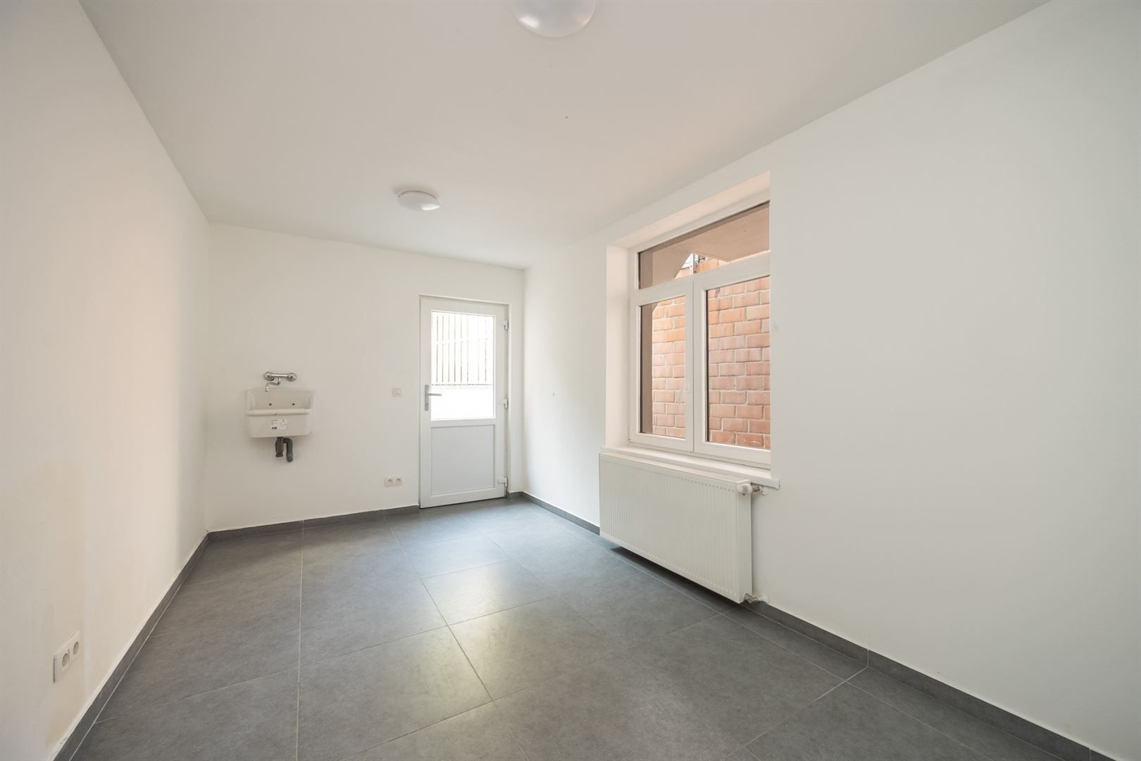 Ruime bel-etage woning met twee slaapkamers foto 12