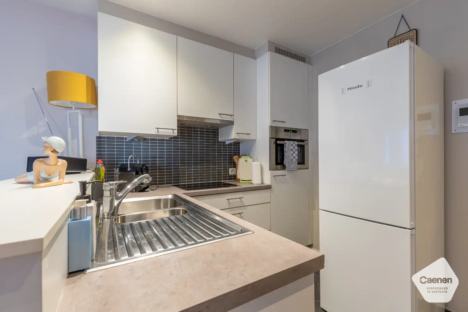 Instapklaar twee slaapkamer appartement op een uitstekende locatie foto 8