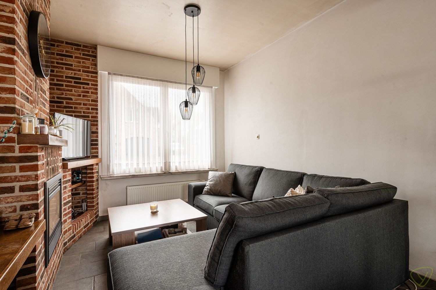 Volledig instapklare woning met ruime tuin in Adegem foto 5