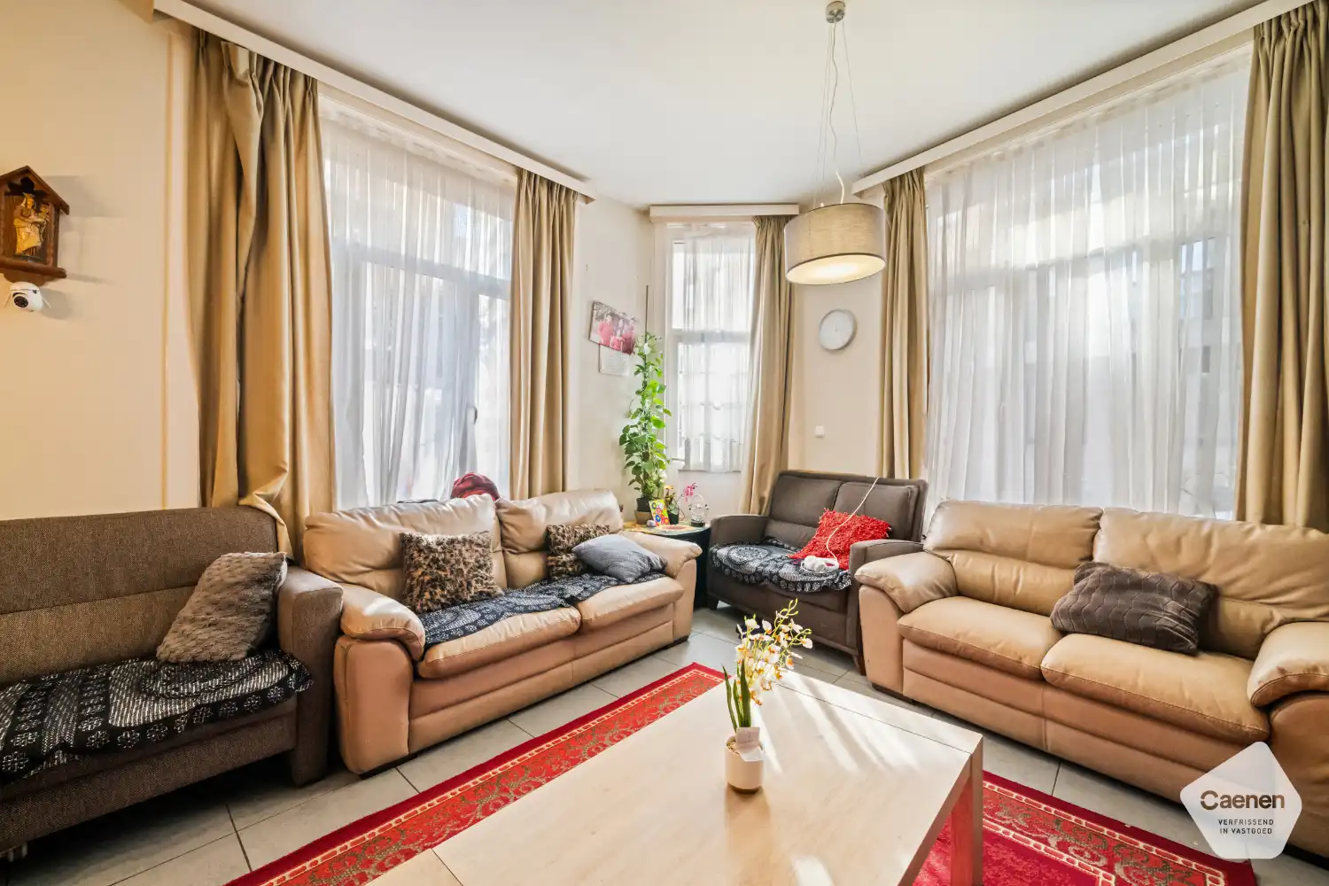 Hoofdfoto van de publicatie: Ruim drie slaapkamer appartement met een uitstekende ligging vlakbij de haven en het strand
