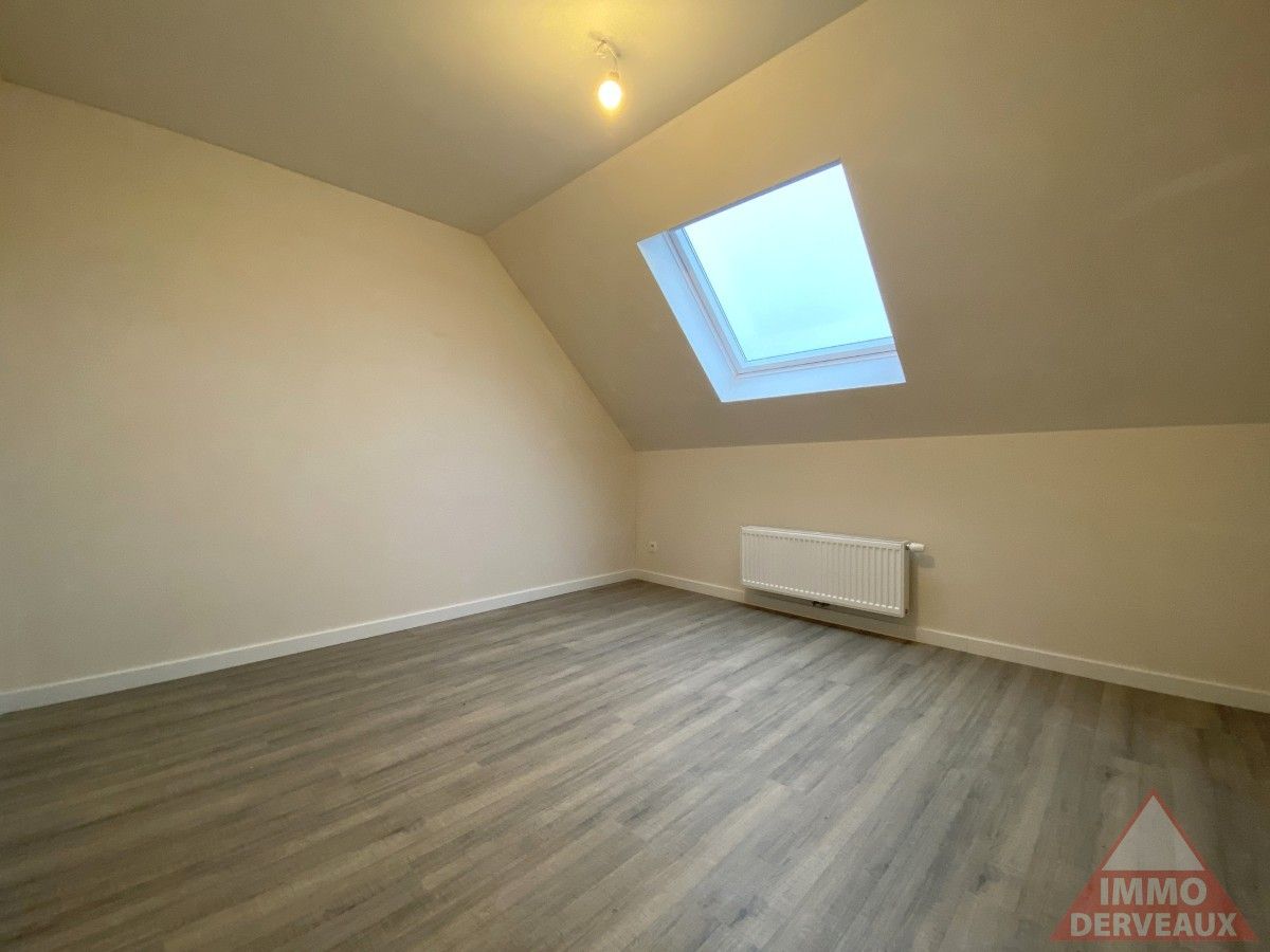 Beselare – volledig gerenoveerde woning foto 9