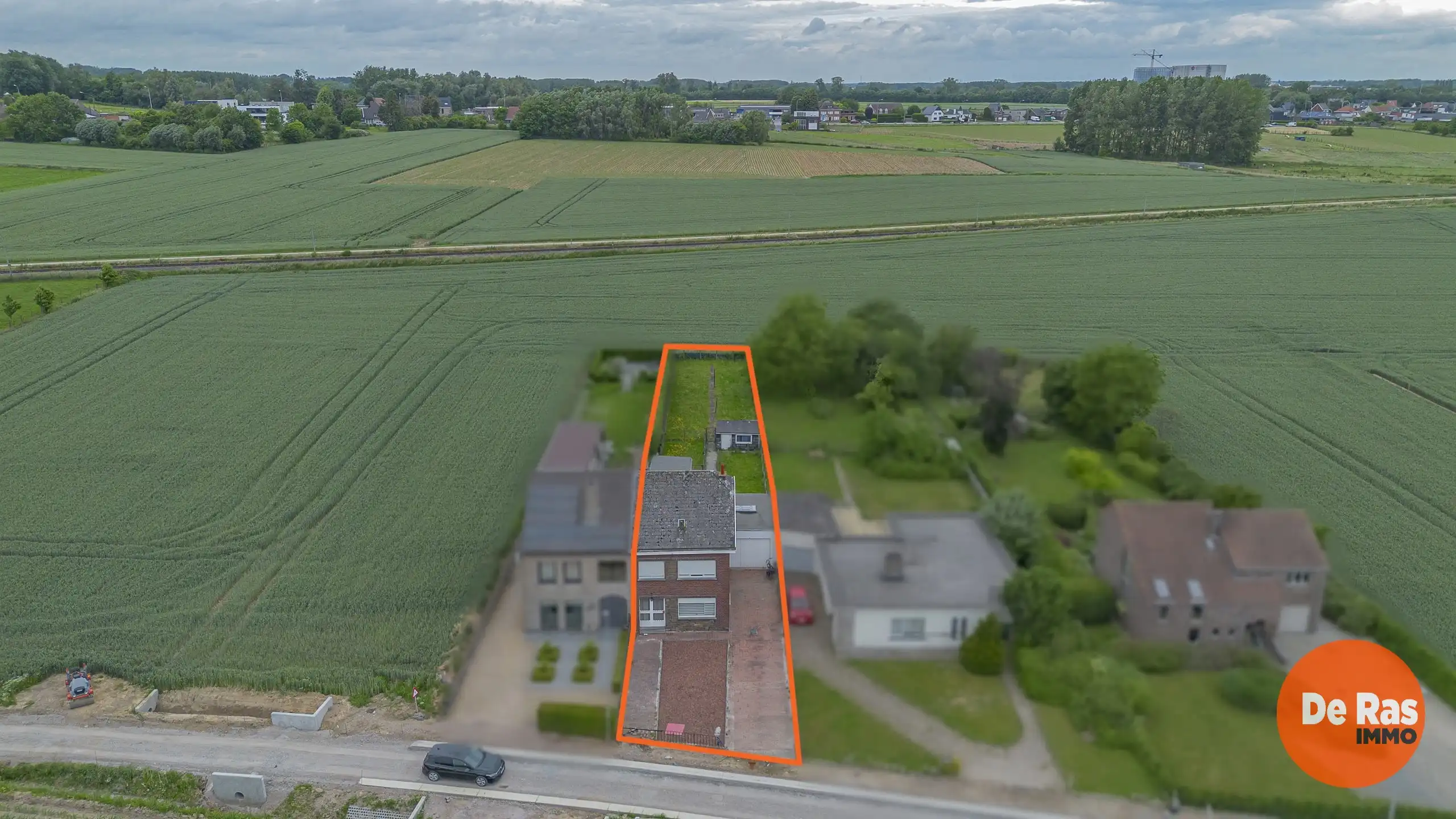 MERE -  Renovatiewoning op een prachtige en rustige locatie foto 2