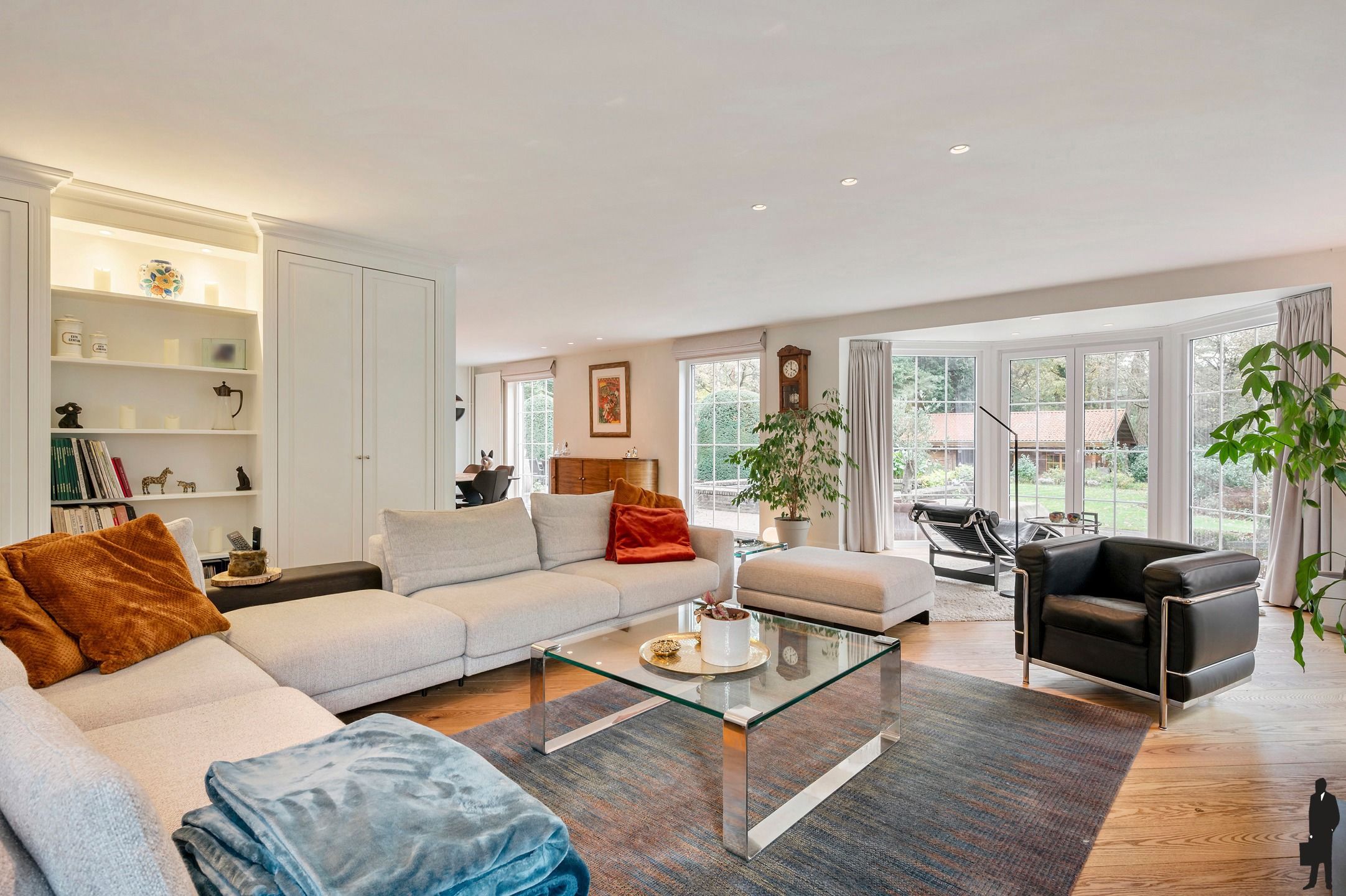 Topgelegen villa met zwembad en paddock!  foto 7