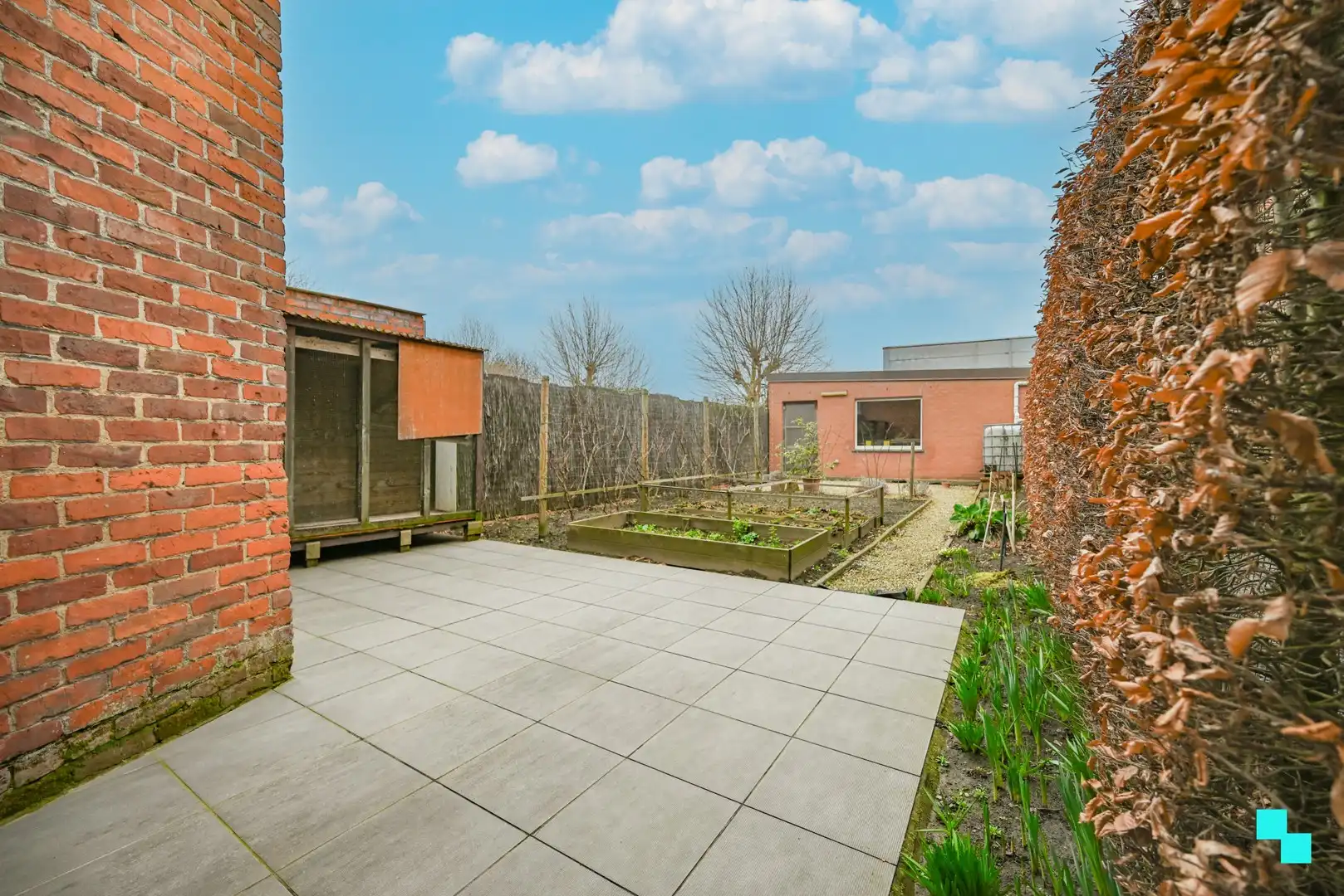 Ruime handelswoning op ideale zichtlocatie foto 27