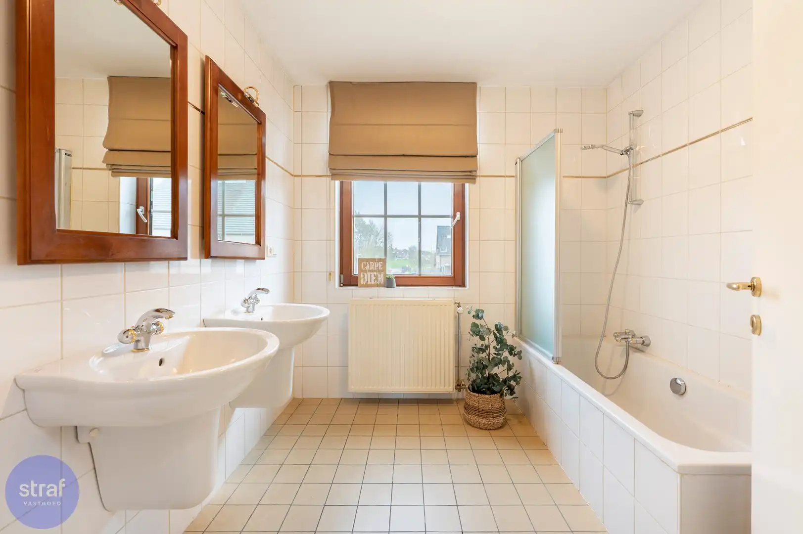 Prachtige woning met veel ruimte foto 13