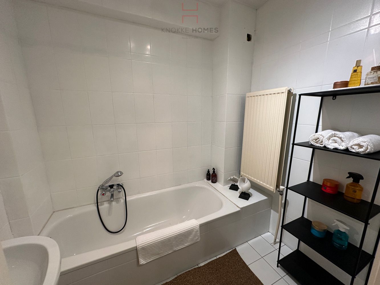 Opgefrist appartement gelegen op het Alfred Verweeplein foto 8