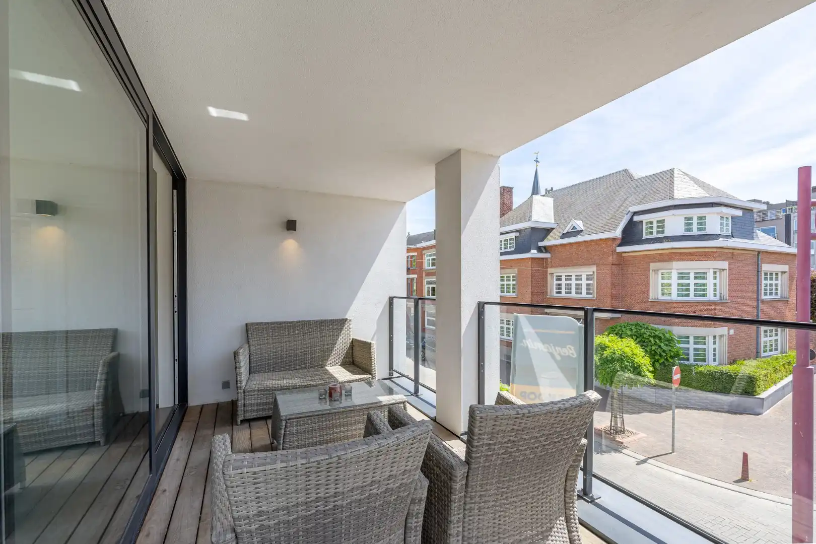 Recent hoekappartement met 2 slaapkamers, terras, berging en autostaanplaats in Menen foto 11