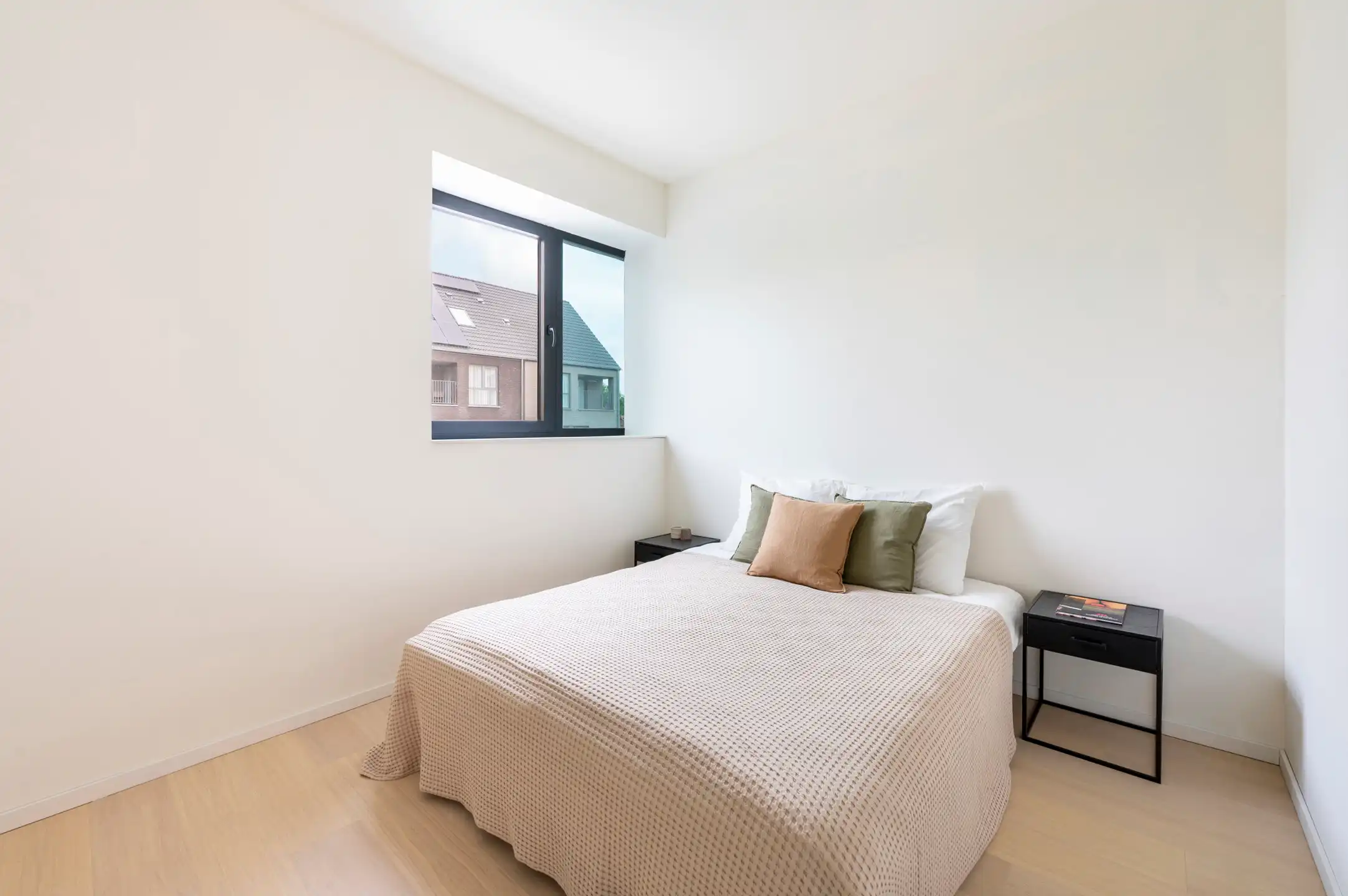 Prachtig nieuwbouw 3 slaapkamer appartement met tuin in hartje Sinaai foto 9