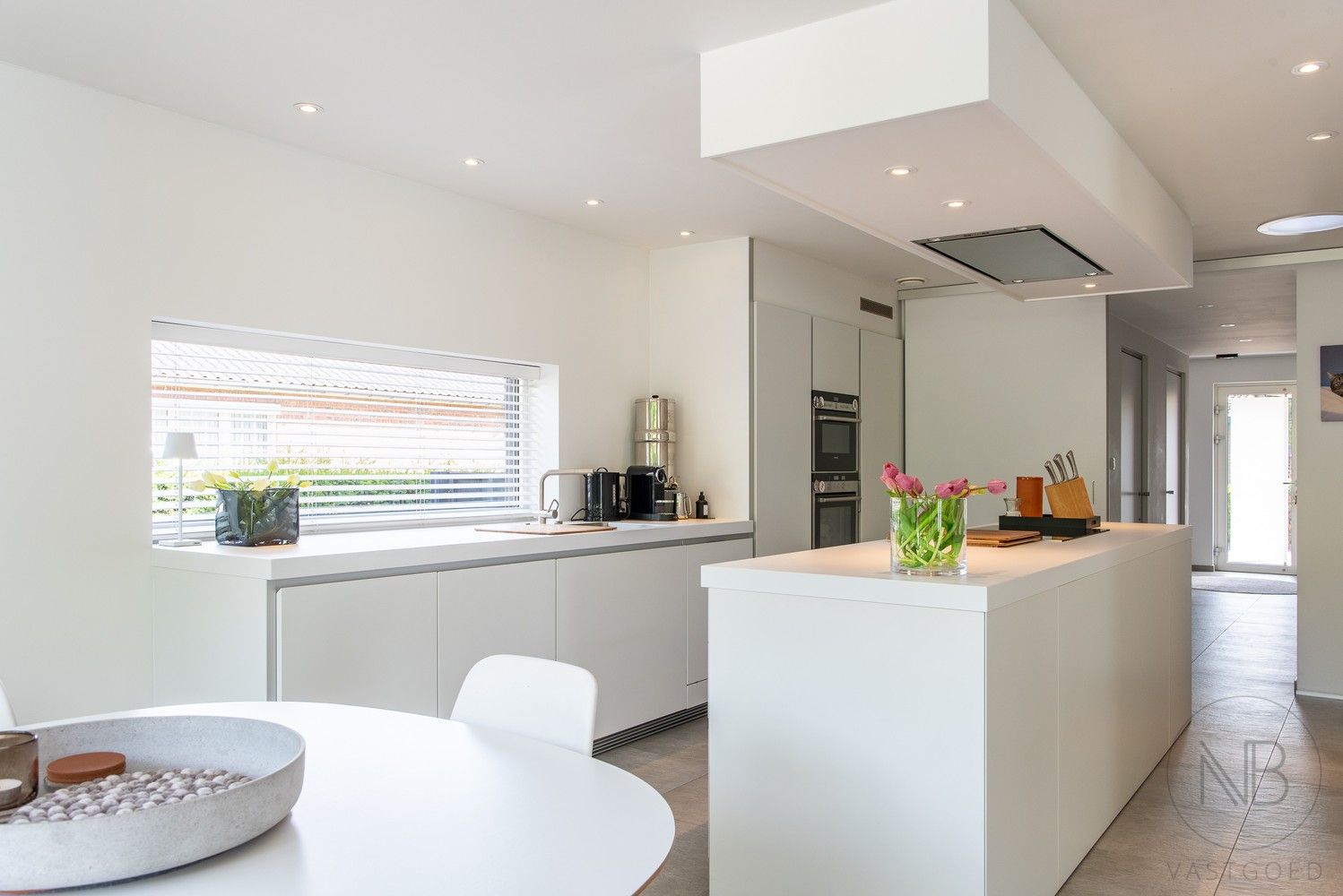 Instapklare woning met 3 slaapkamers en studio foto 9