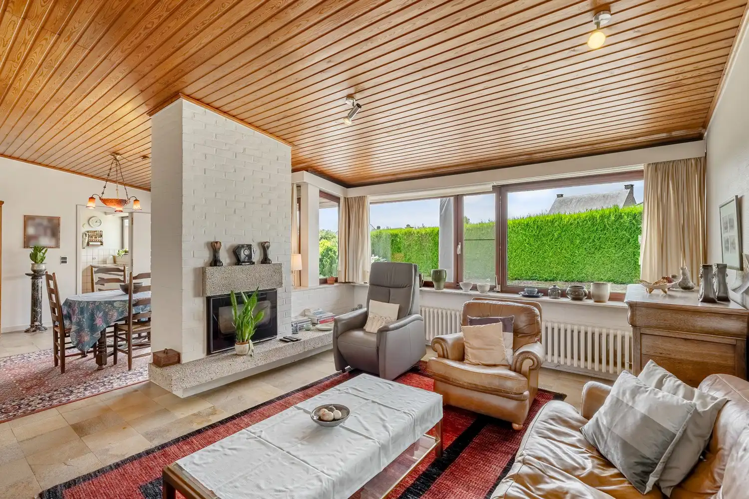 Te renoveren woning, gelegen op een perceel van 7 are 14 centiare in de residentiële wijk Diependaal te Herent. foto 5