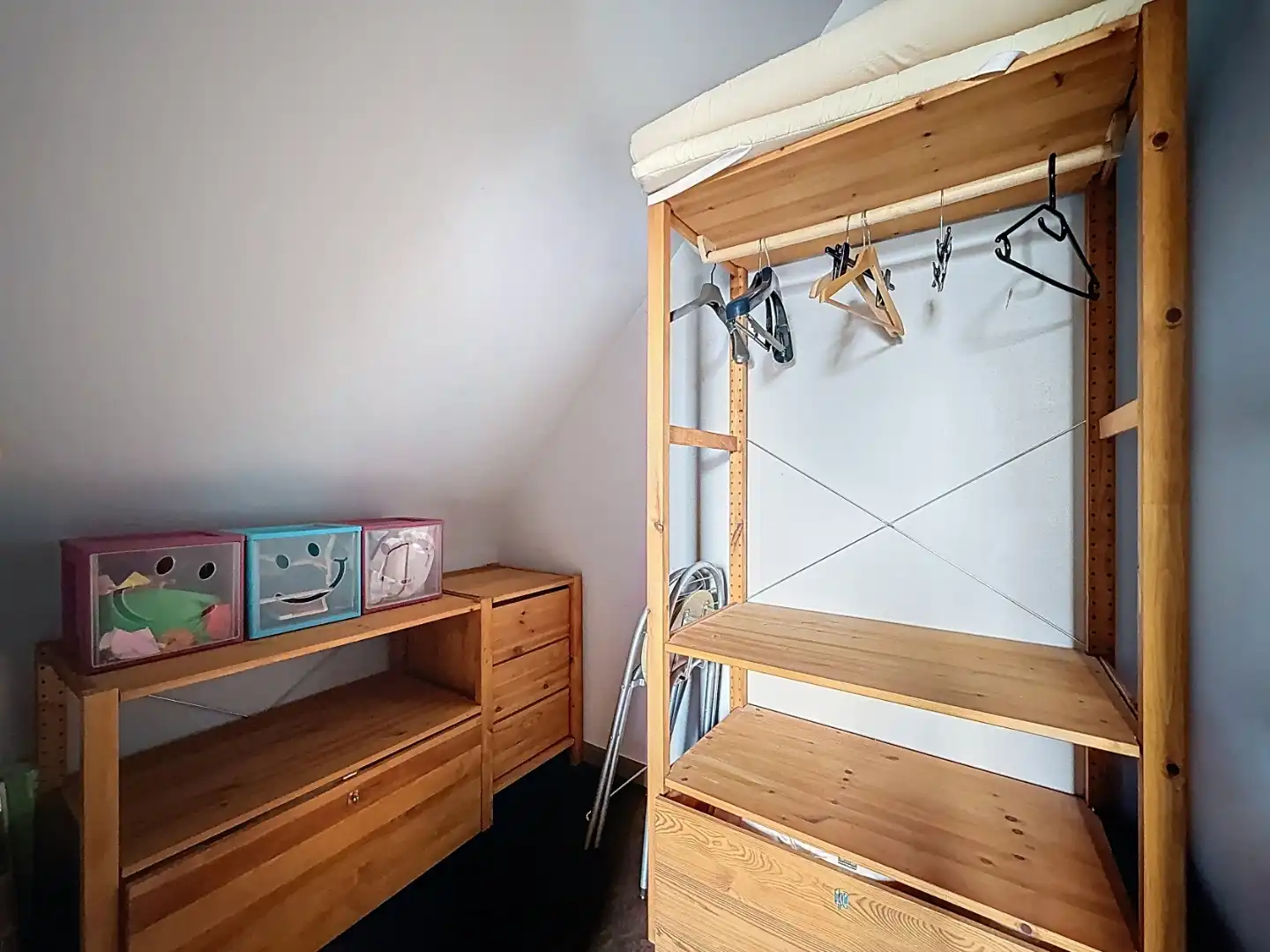 Op te knappen duplex appartement met 1 slaapkamer nabij de havengeul foto 9