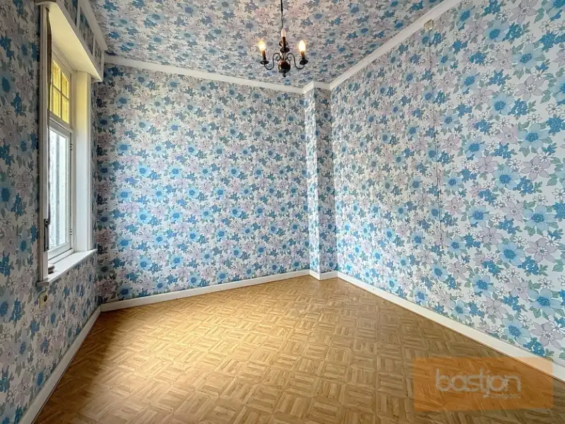 Te renoveren woning met tal van mogelijkheden in hartje Marke foto 18