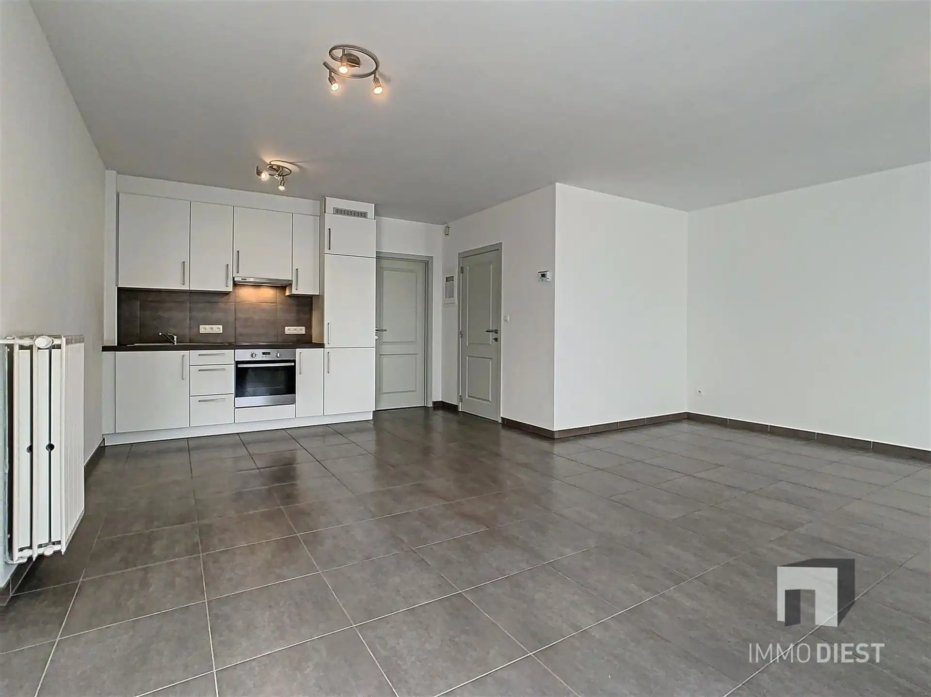 Knap nieuwbouwappartement met 1 slaapkamer, autostaanplaats en kelderberging foto 8