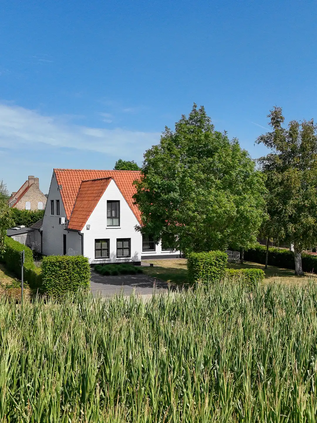 Vrijstaande woning met open zichten over de Damse polders foto 5
