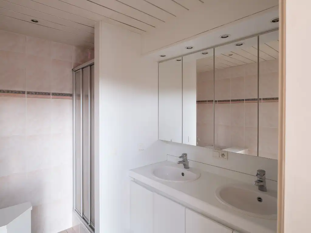 Brutalistische woning ‘Haerick’, gebouwd in 1976 naar ontwerp van architecten Xavier De Wulf en Johan De Vos. foto 18