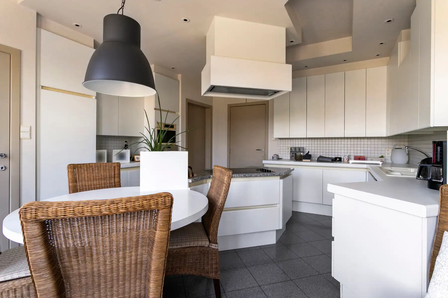 Villa met 4 slaapkamers en prachtig uitzicht op 2399 m² foto 9