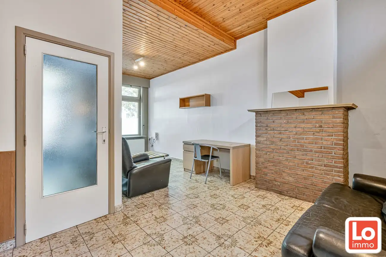 Opbrengsteigendom met 4 studio's/studentenkamers op een topligging bij het Rabot foto 2