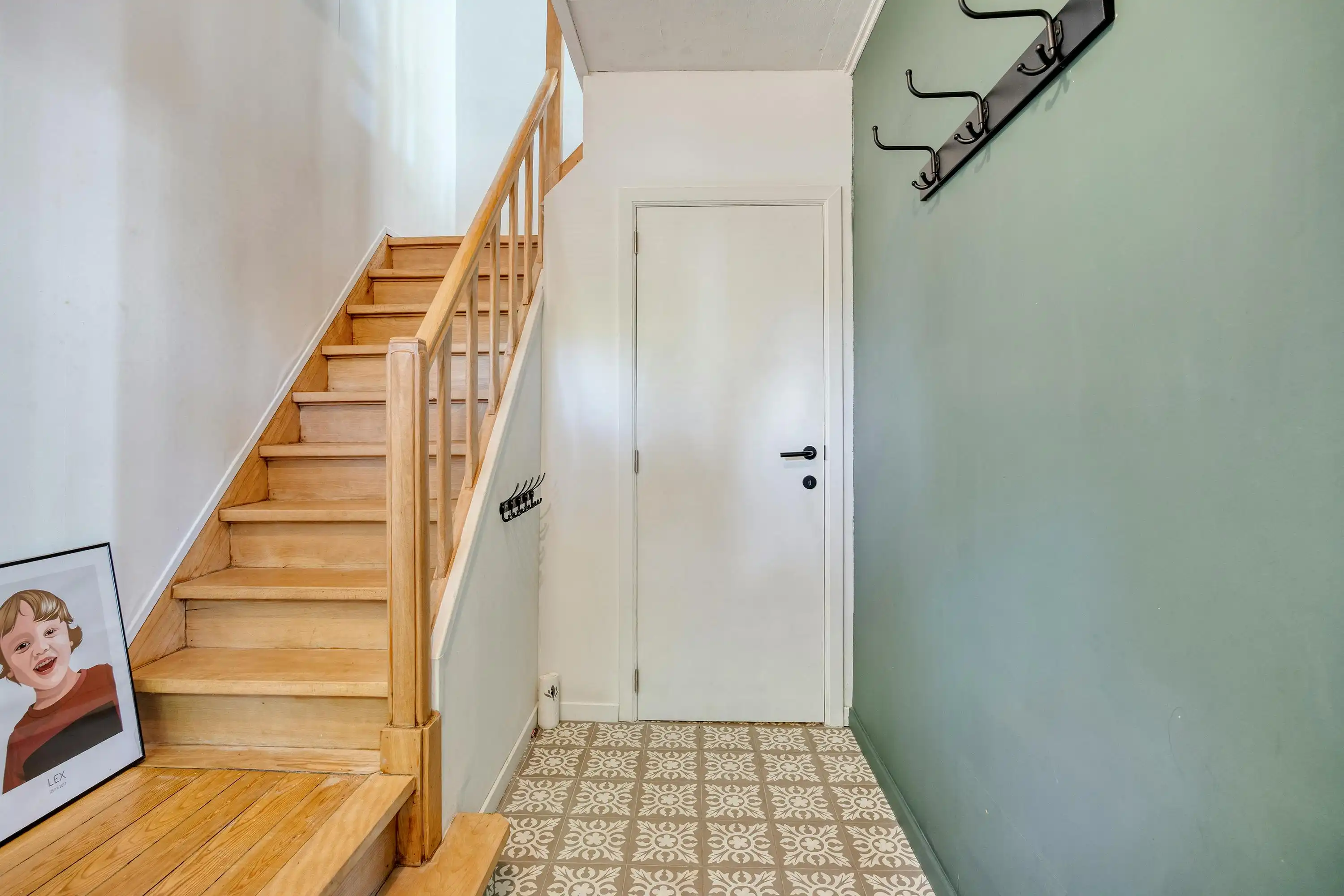 Gerenoveerde halfopen woning met tuin te koop in Gooreind! foto 5
