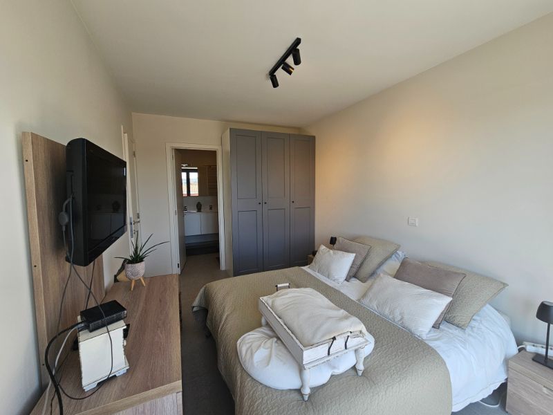Te huur te Ieper : nieuwbouw 2 slpk appartement met zonneterras foto 6
