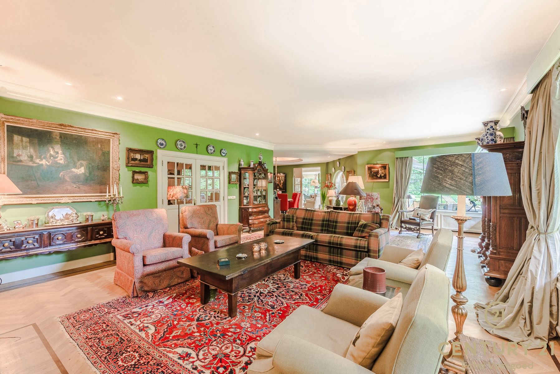 Karaktervol landhuis met prachtige tuin op ca 2128m² foto 7