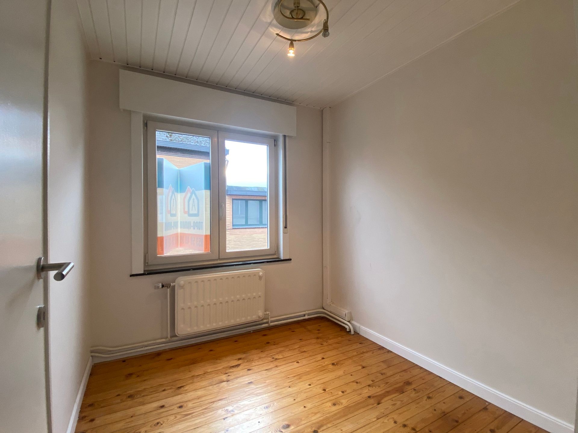 Ruime instapklare HOB met 4 slpks, tuin en garage foto 20