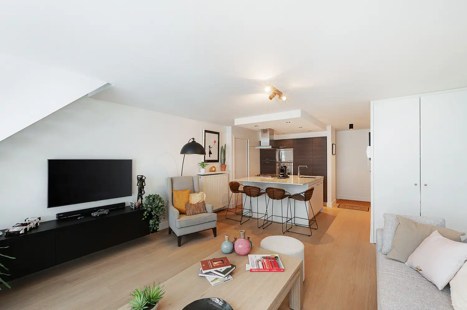 Prachtig appartement in een recent gebouw op enkele passen van de Zeedijk in Duinbergen foto 5