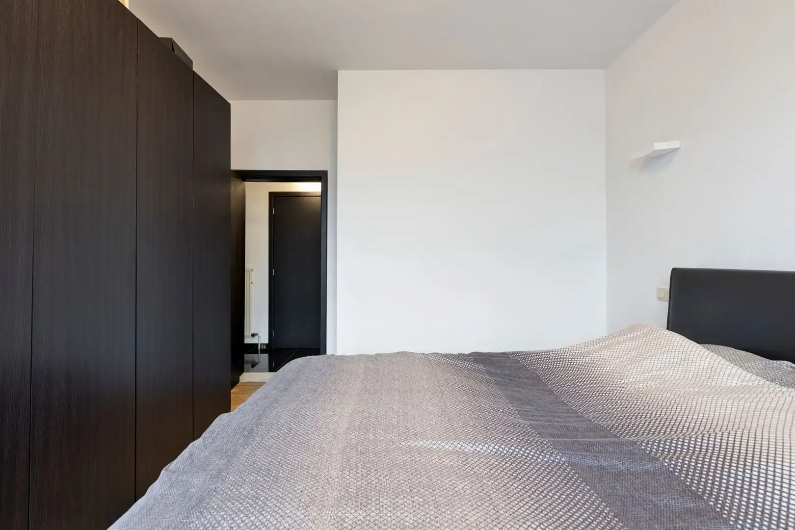 Karaktervol app met 2 slaapkamers. foto 15