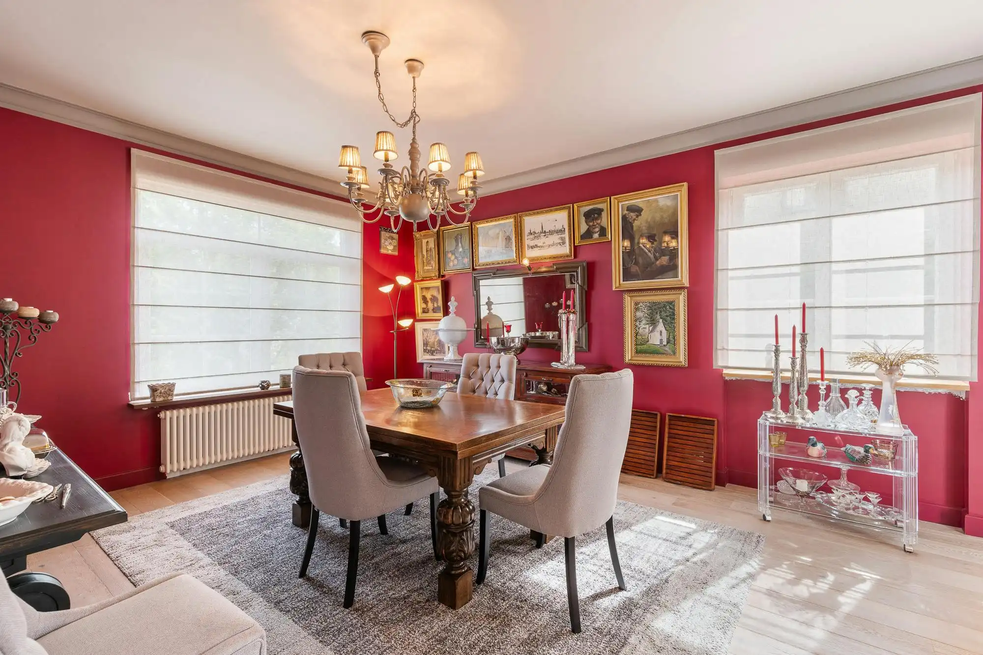Exclusieve villa met polyvalente ruimte te koop in Kobbegem foto 8