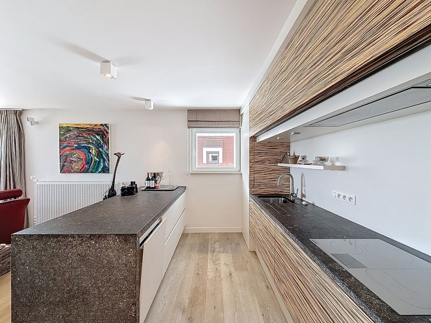 Penthouse met twee ruime terrassen op toplocatie met zicht op het maritiem park te Nieuwpoort foto 6