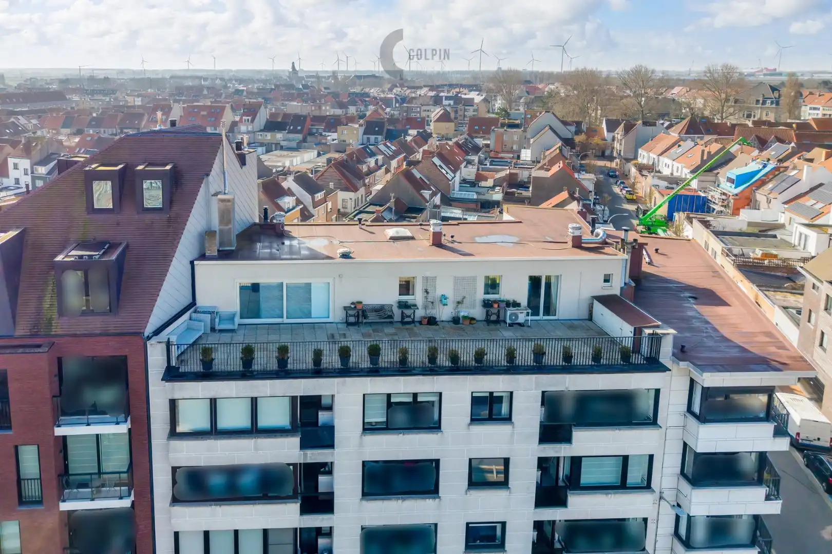Prachtig penthouse appartement in de Knokkestraat met 125 m2 aan terrassen. foto 9