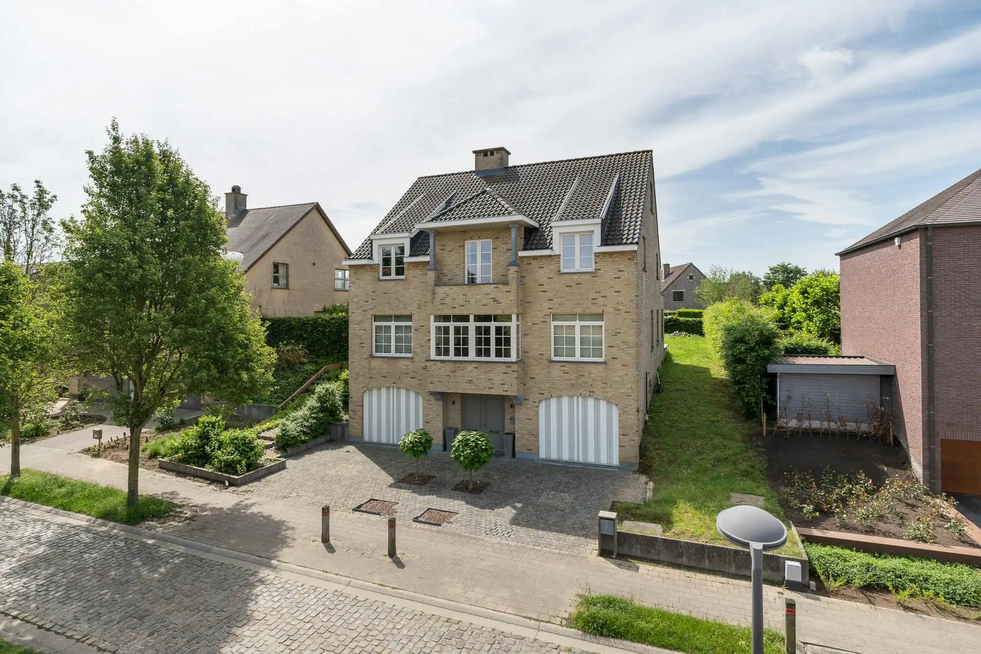 Exclusieve villa met polyvalente ruimte te koop in Kobbegem foto 30
