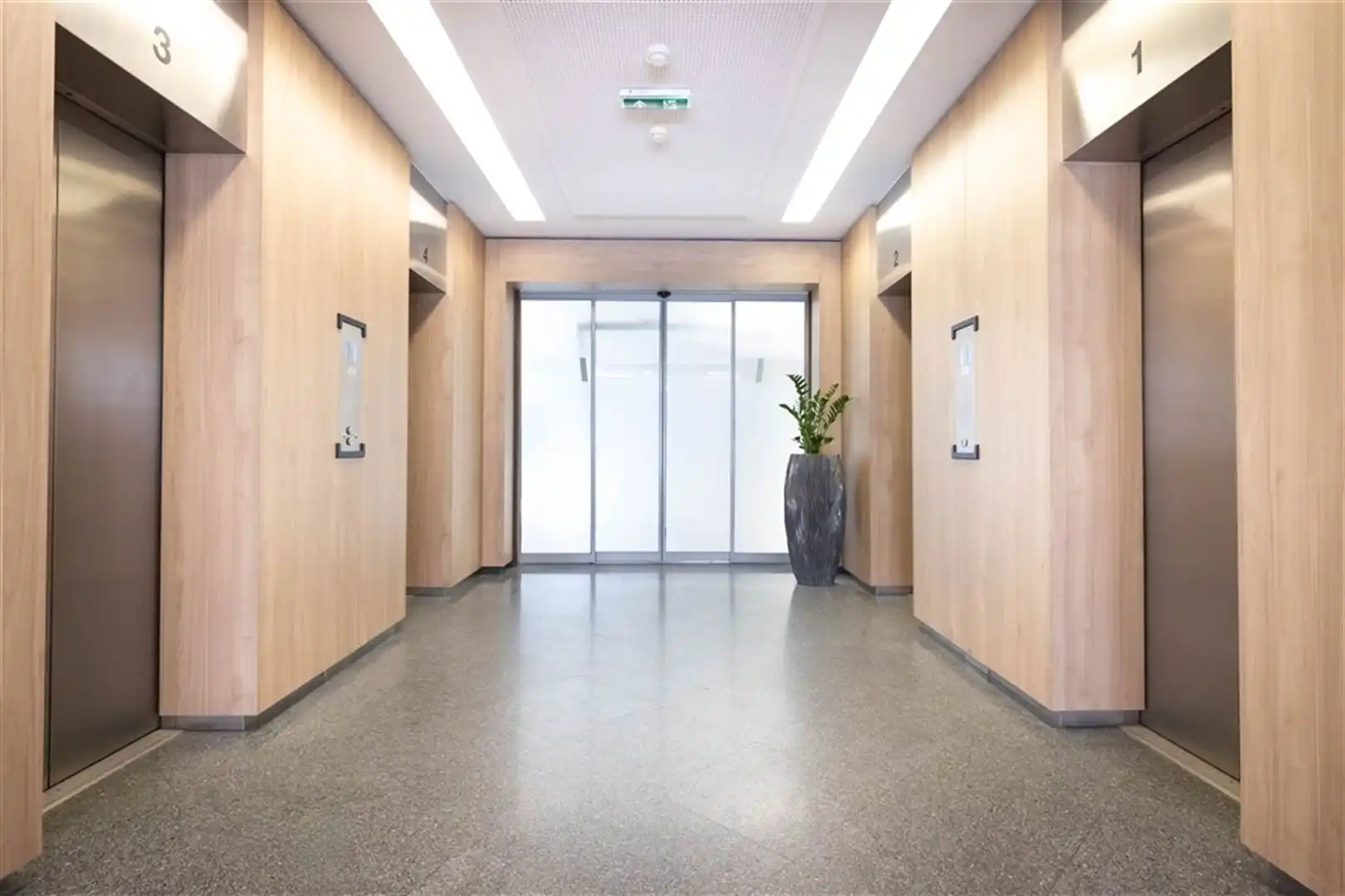 NERVIENS 85: 601m² beschikbaar foto 4