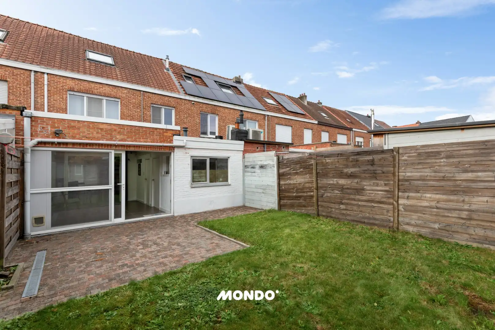 Instapklare woning met 4 slaapkamers in een rustige buurt! foto 8
