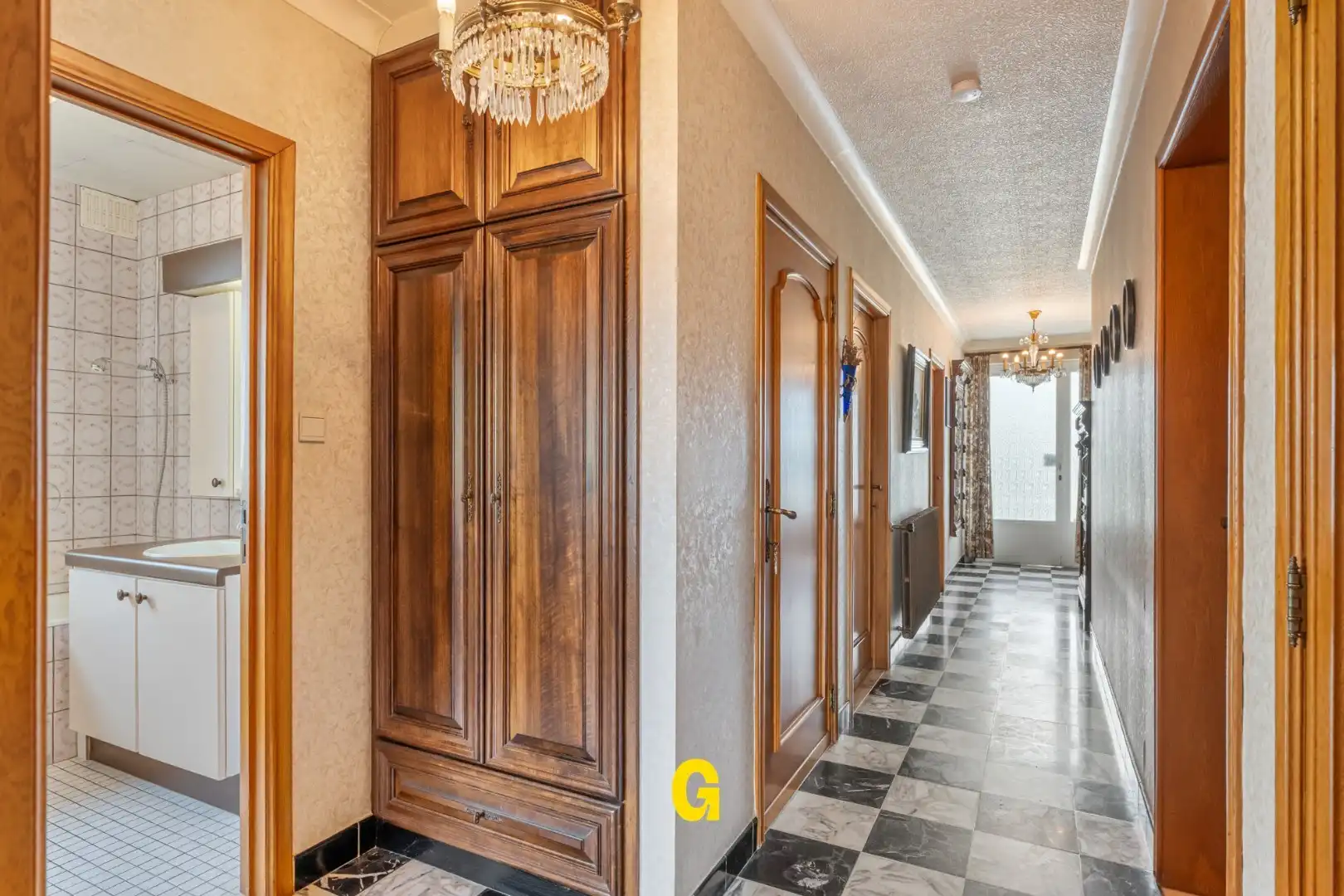 Te renoveren doch netjes verzorgde bungalow woning met tuin en garage op 5a 33ca in een aantrekkelijke buurt vlak aan het centrum foto 17