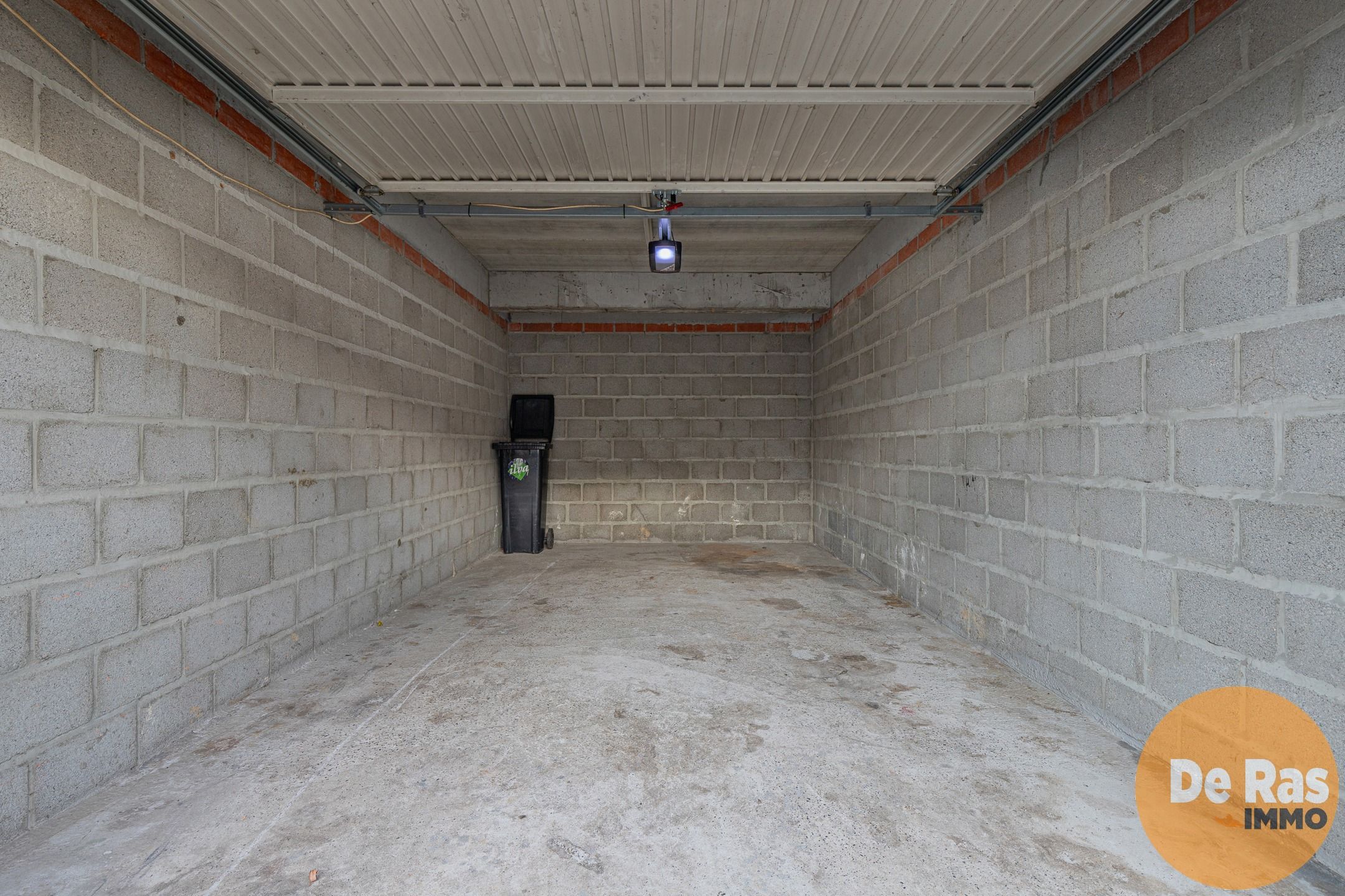 HERZELE - INSTAPKLAAR APPARTEMENT MET 2 KAMERS  foto 15