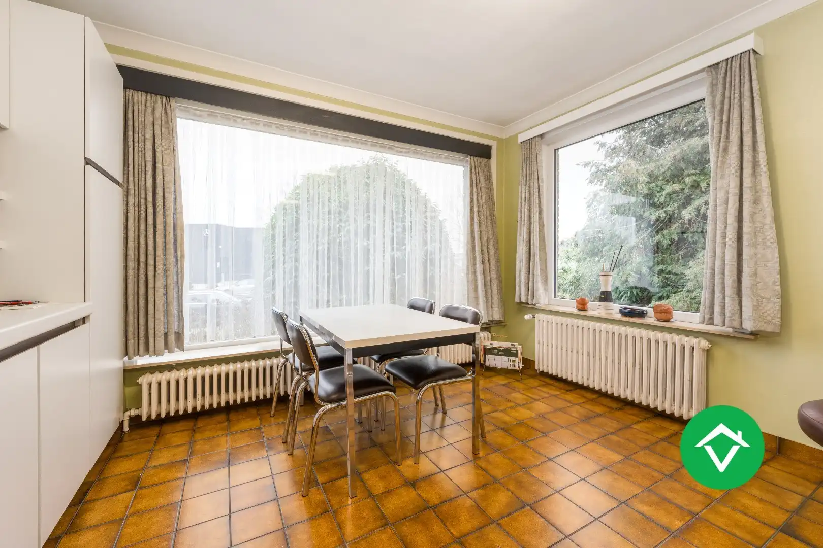 Authentieke gezinswoning op toplocatie in Torhout foto 11