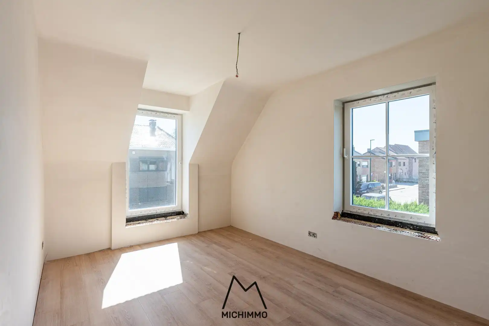 Fantastische nieuwbouwwoning met vier slaapkamers op hele leuke locatie. foto 27