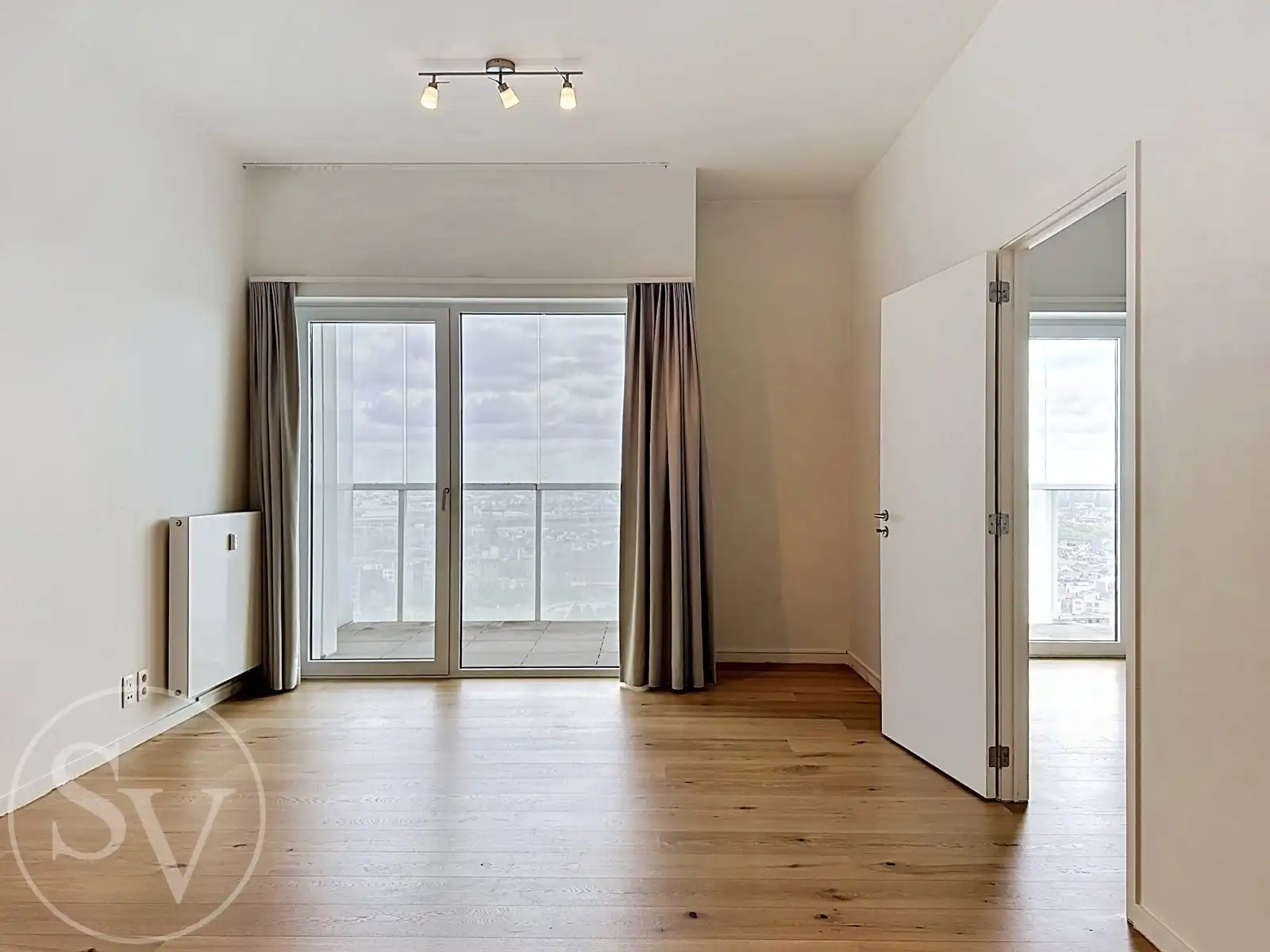 Appartement te koop foto {{pictureIndex}}
