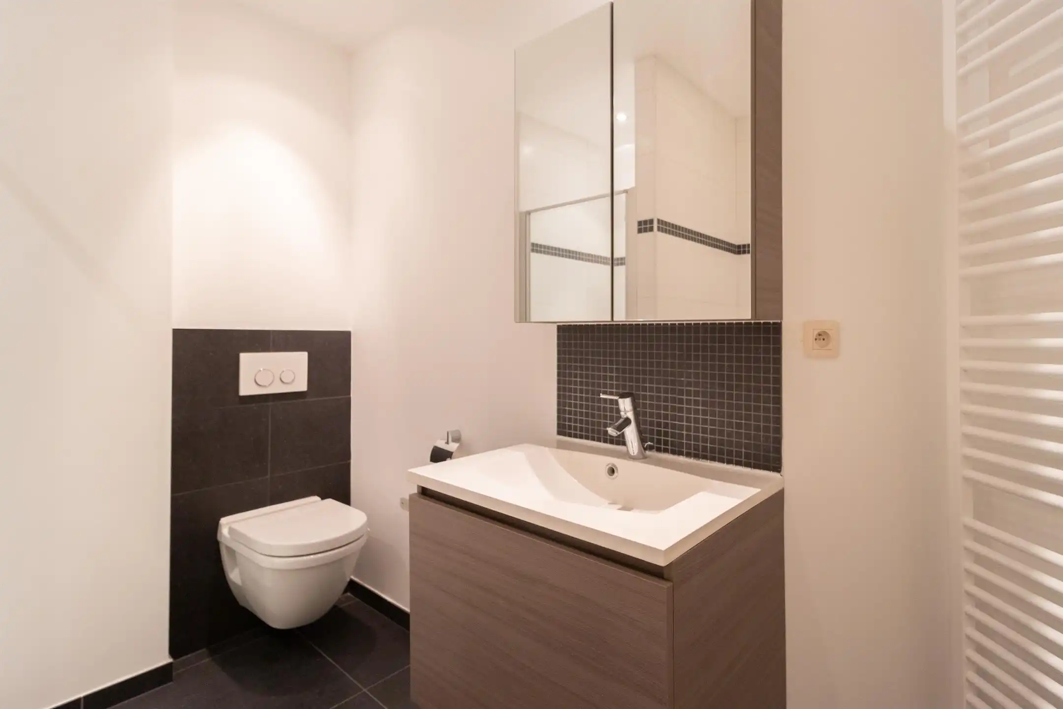 Appartement te huur foto 9