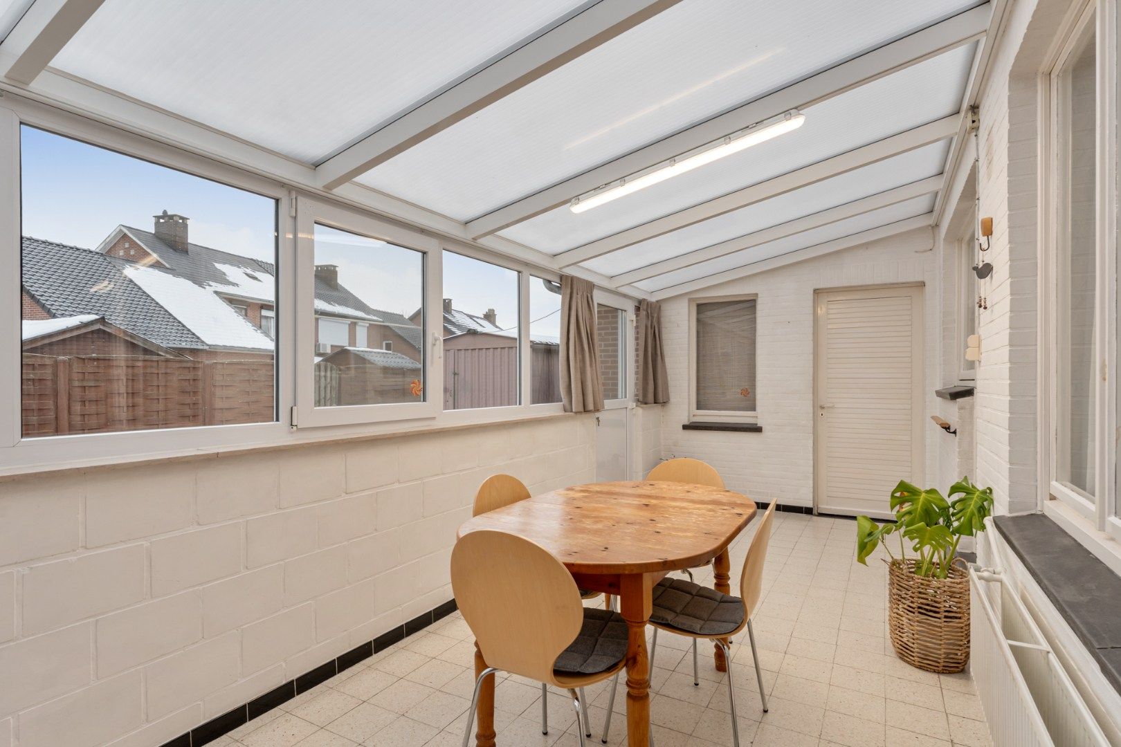 Knusse gezinswoning op een rustige locatie op een perceel van 3a20ca nabij het centrum van Neeroeteren!  foto 22