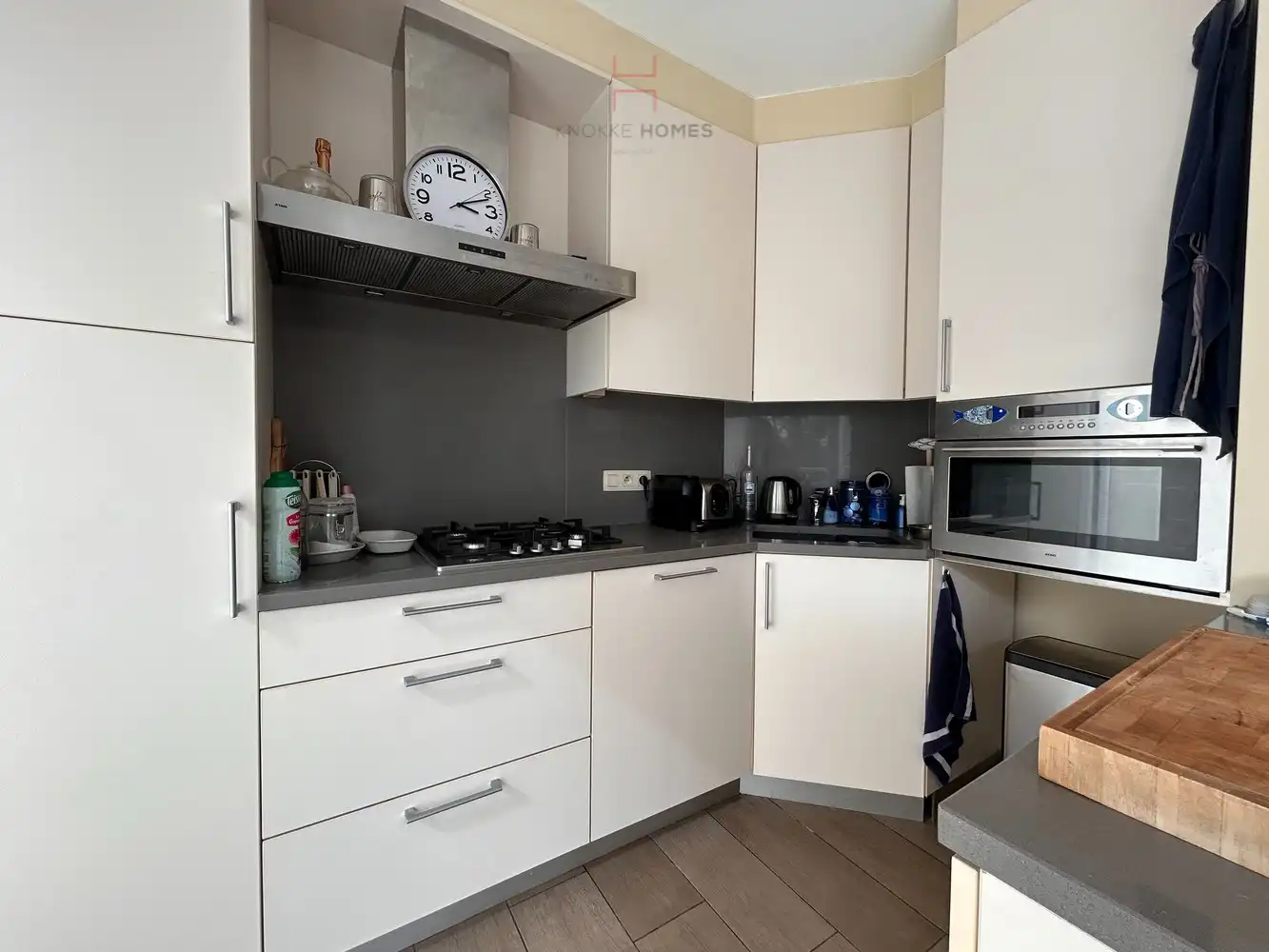 Ruim en lichtrijk duplexappartement met 2 slaapkamers foto 11