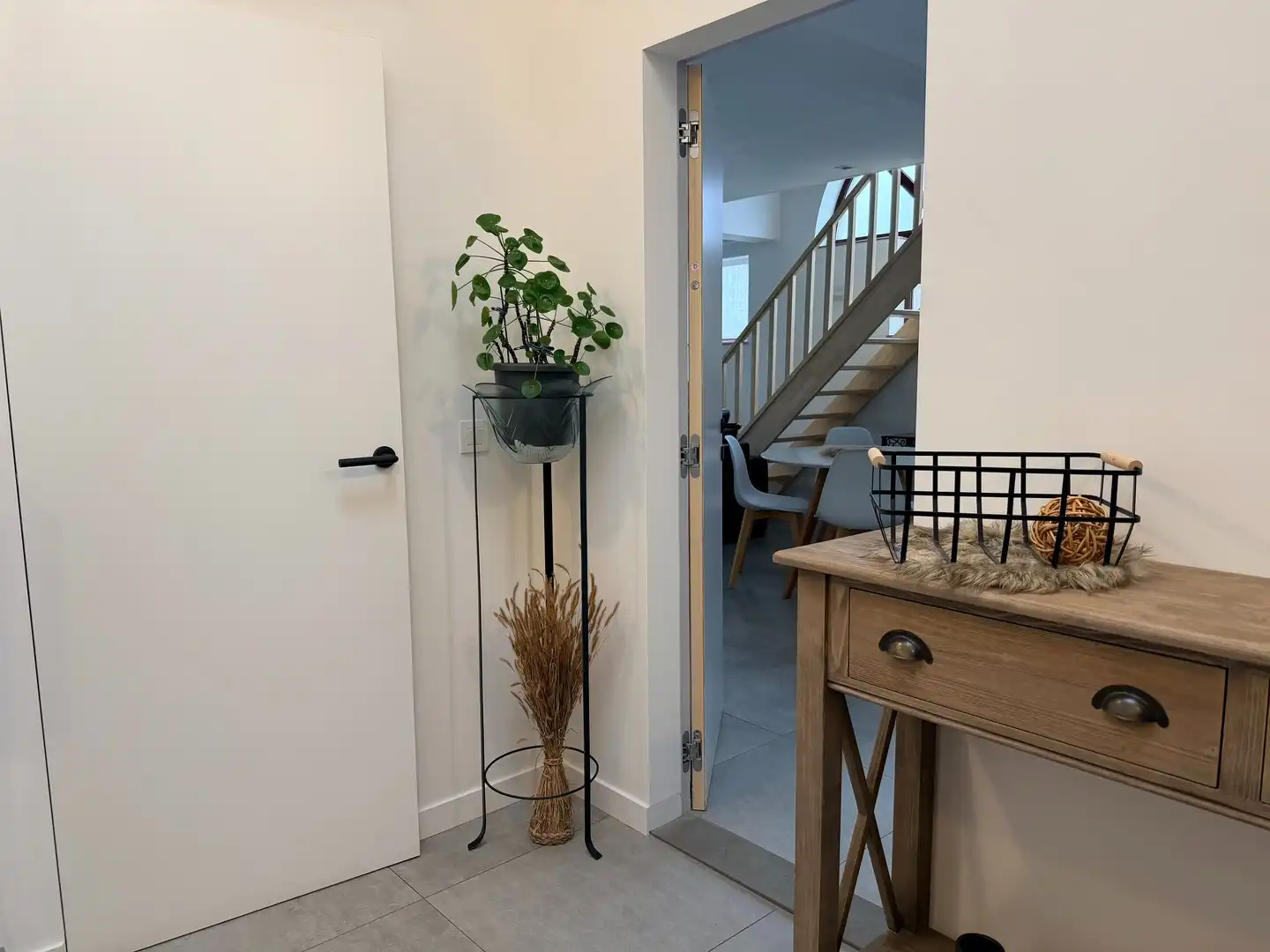 Moderne duplex met twee slaapkamers foto 2