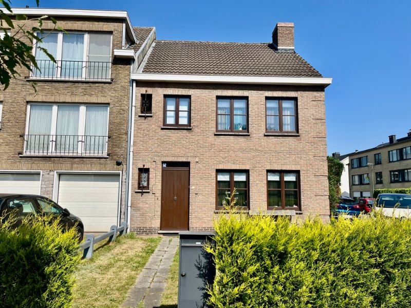 ()=>{if(producerUpdateValueVersion(node),producerAccessed(node),node.value===ERRORED)throw node.error;return node.value} Waterhoenlaan 26 - 9032 Wondelgem